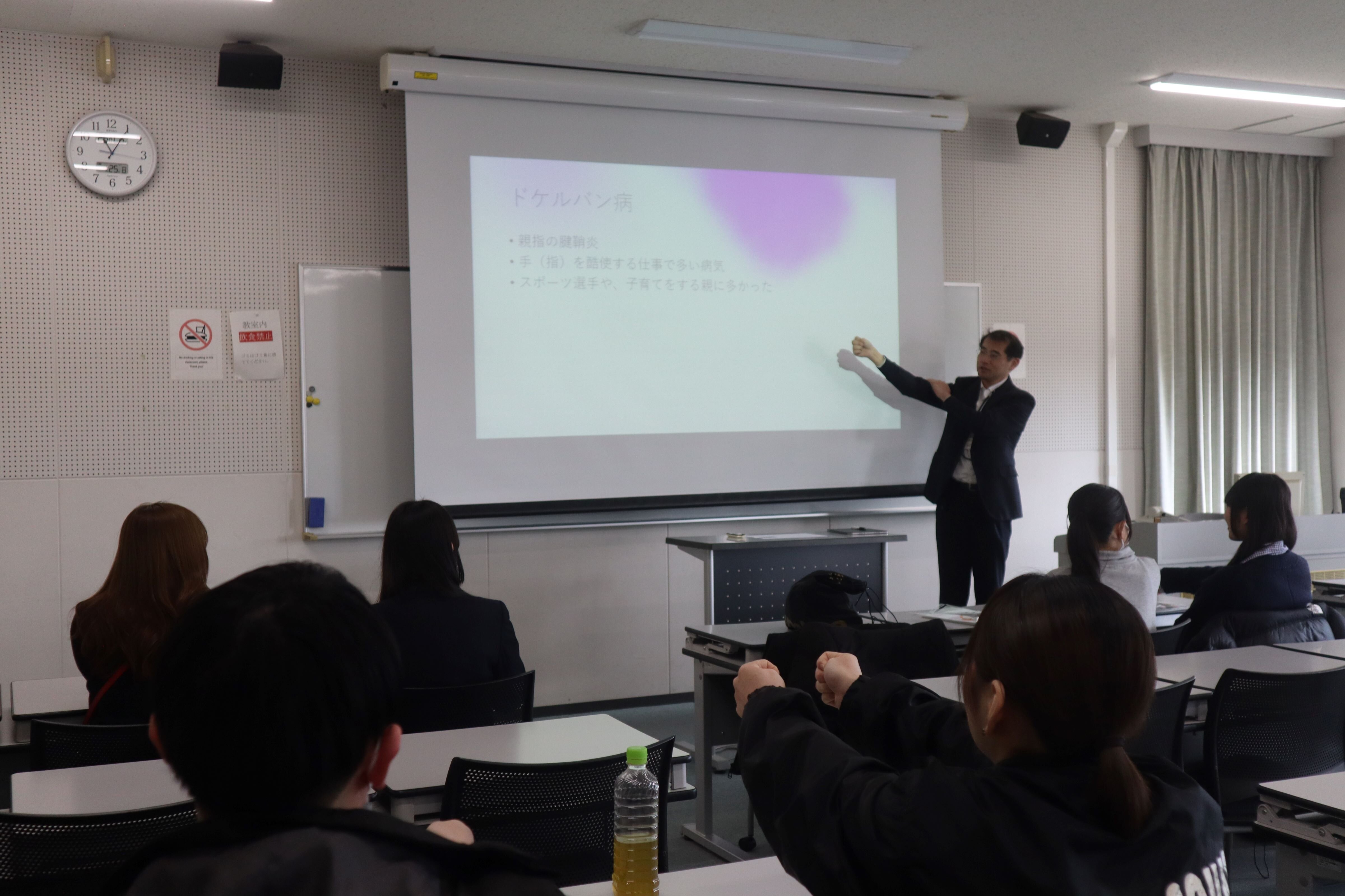 IMG_1277現コミ 授業.JPG